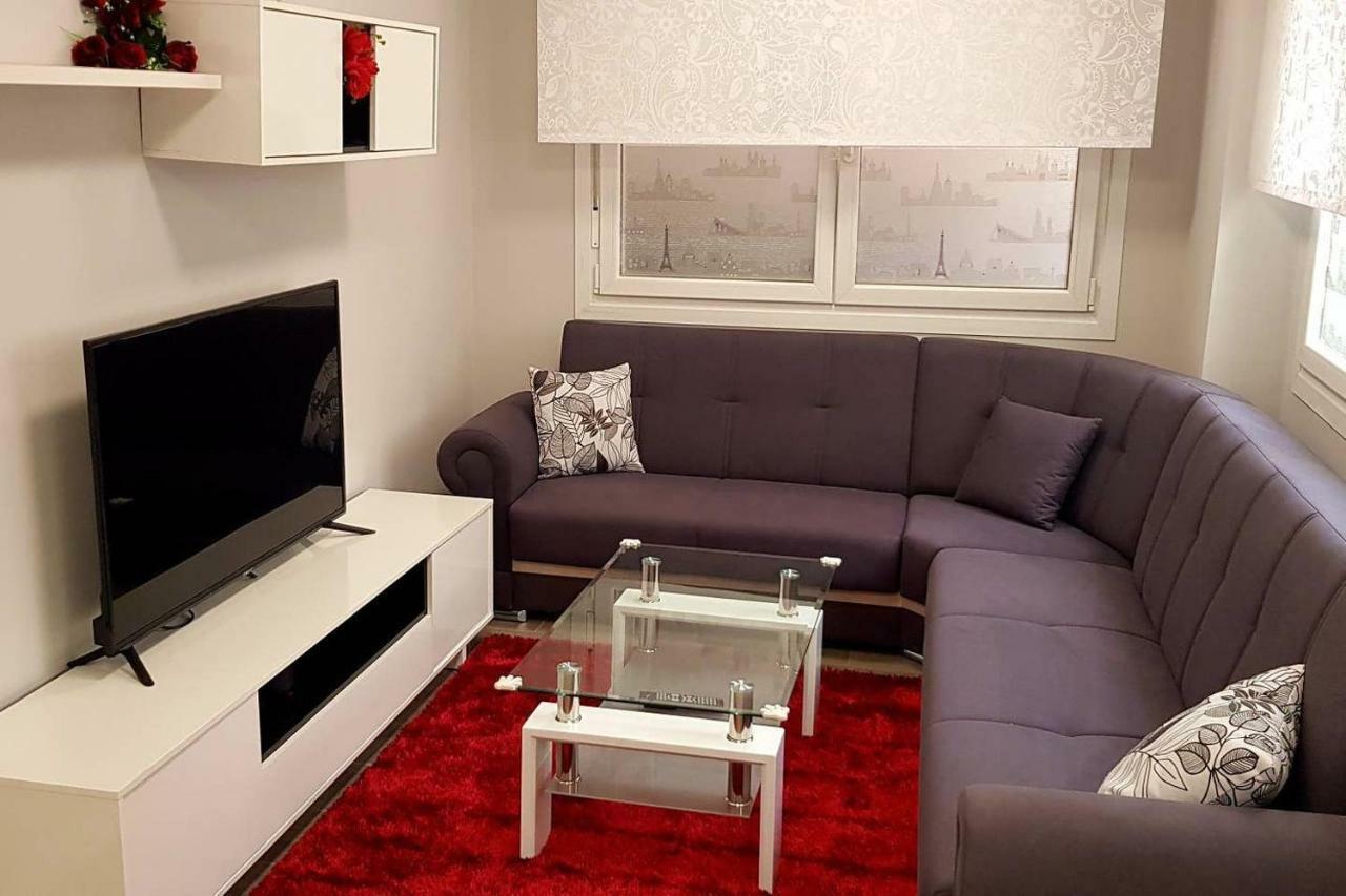 Laia Home Garaje Y Wifi باراكالدو المظهر الخارجي الصورة